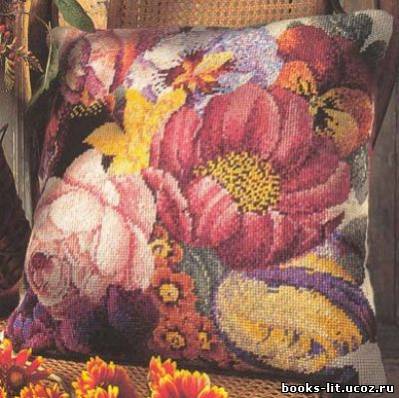 Схема для вышивки крестом подушка С яркими цветами